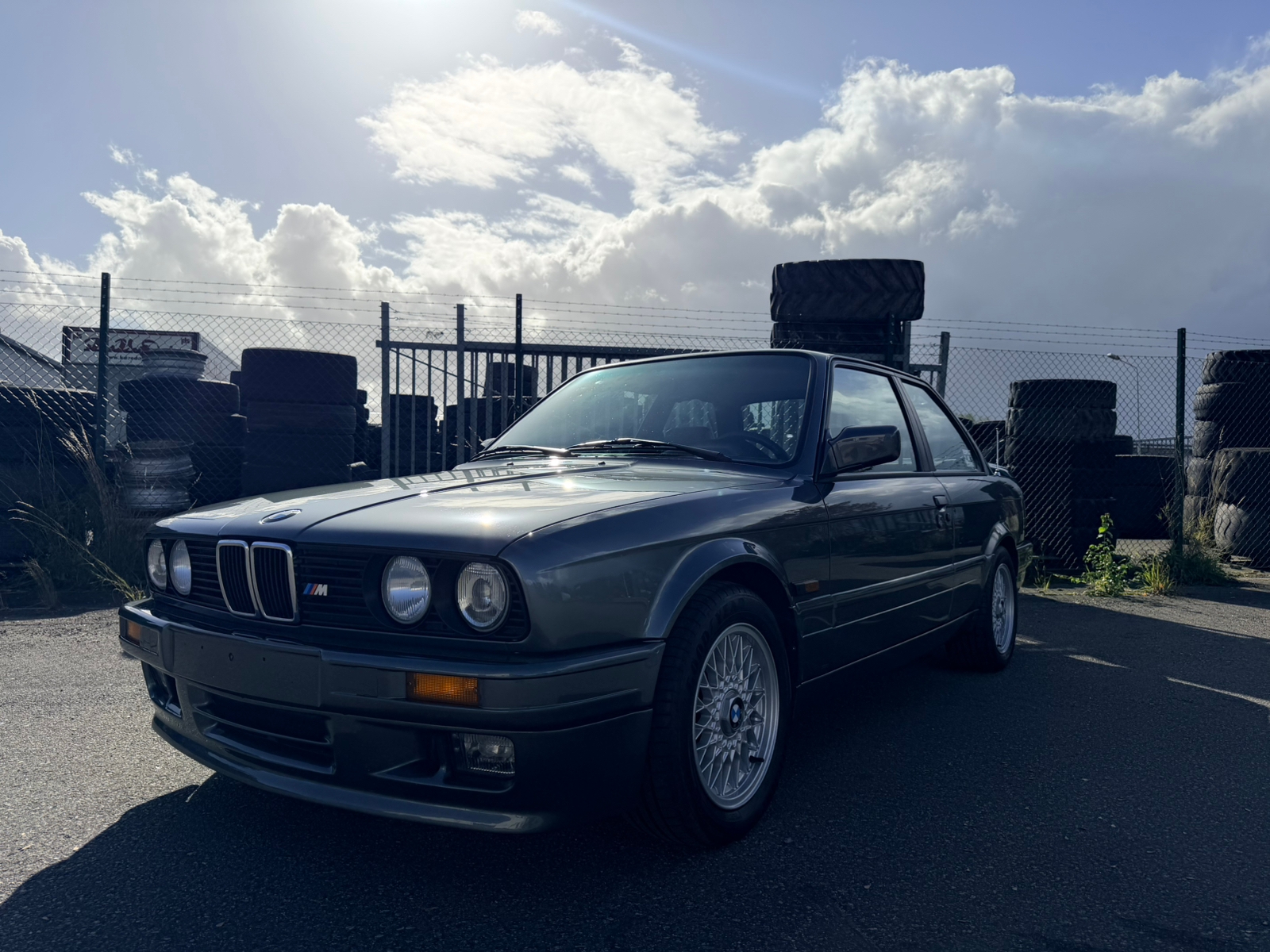 BMW 325 i 2-dörrars Sedan Manuell 1989, bild 3/10