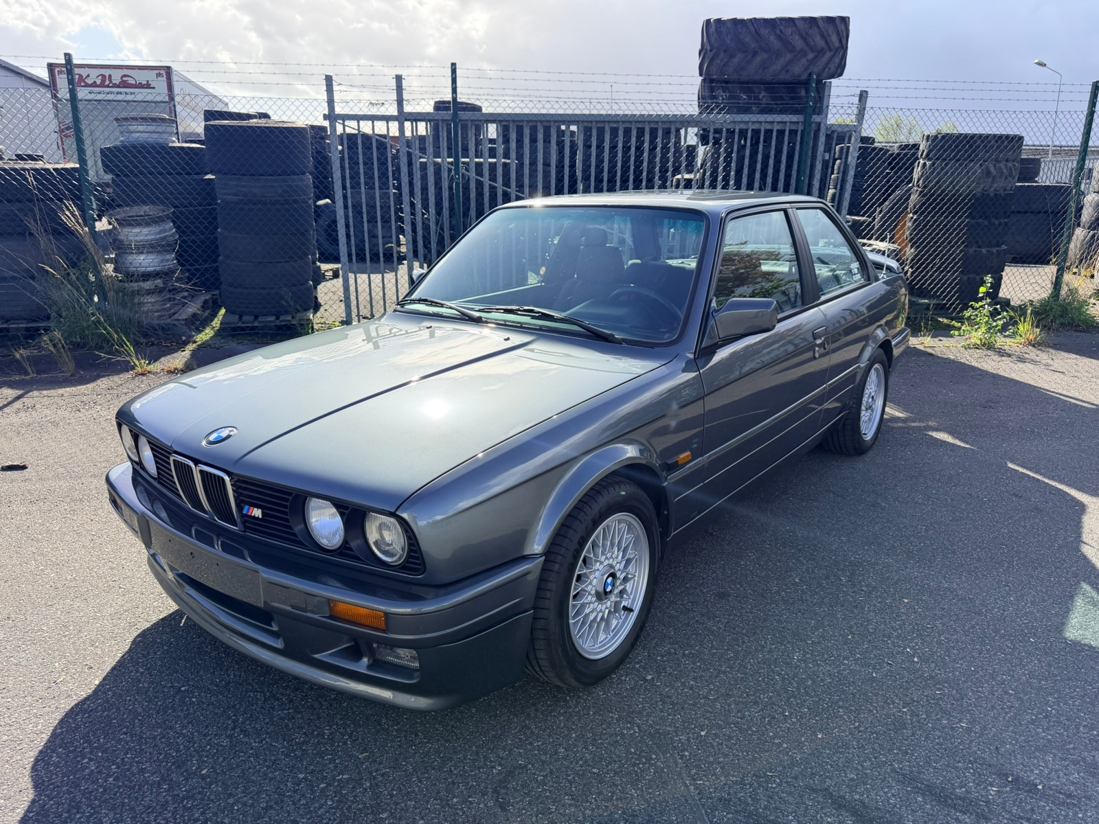 BMW 325
