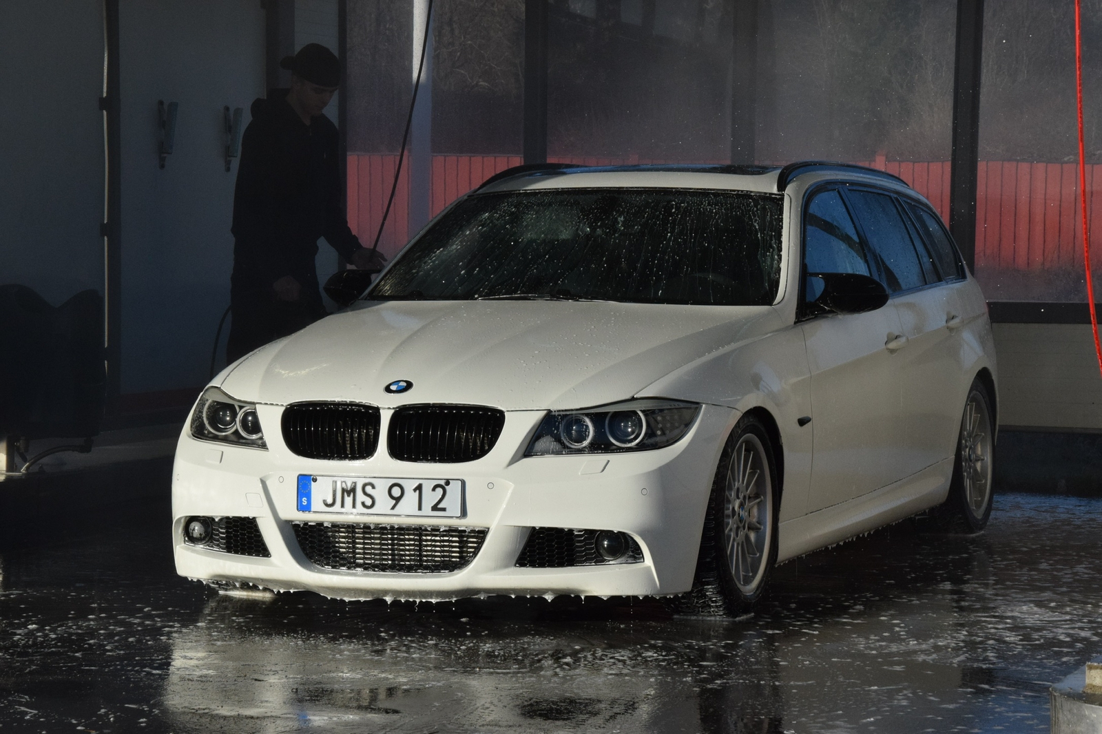 BMW 335