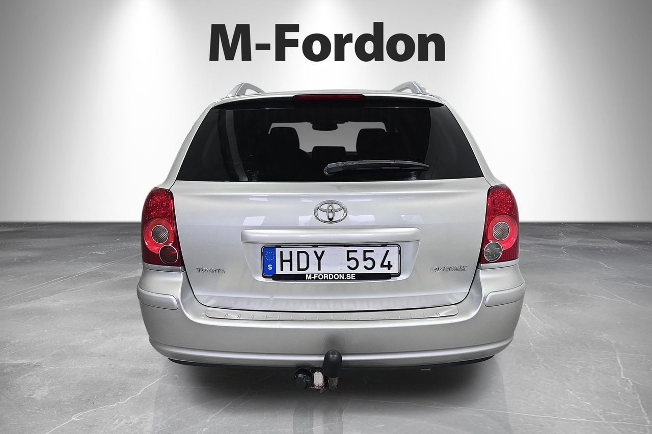 Toyota Avensis 2008, bild 4/18