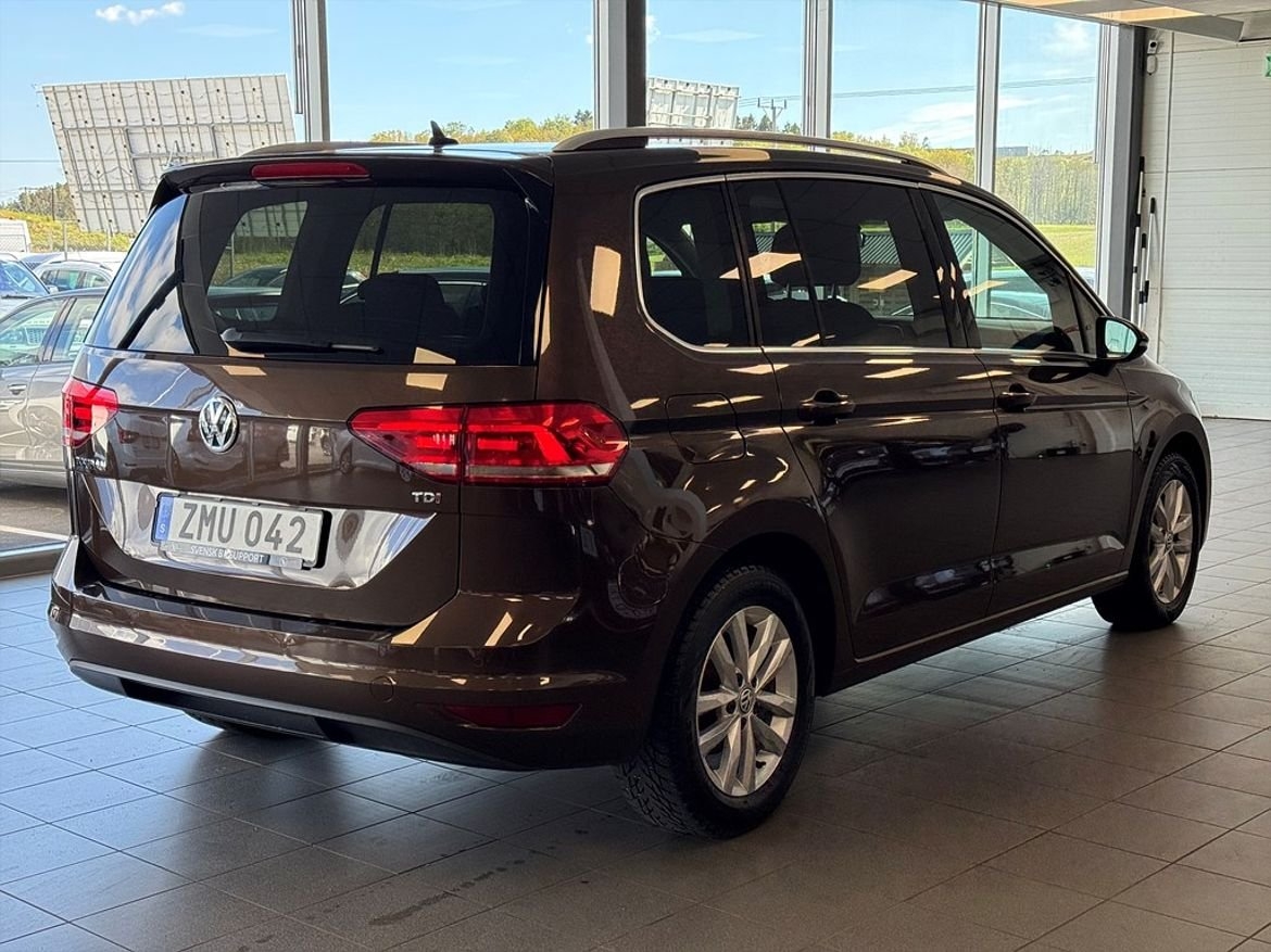 Volkswagen Touran 1.6 TDI DPF Comfort 2016, bild 3/10
