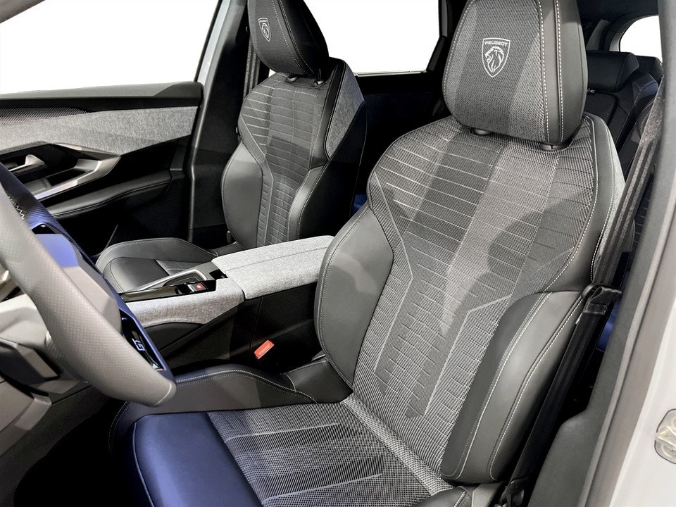 Peugeot 5008 GT Hybrid Aut 2025, bild 7/9