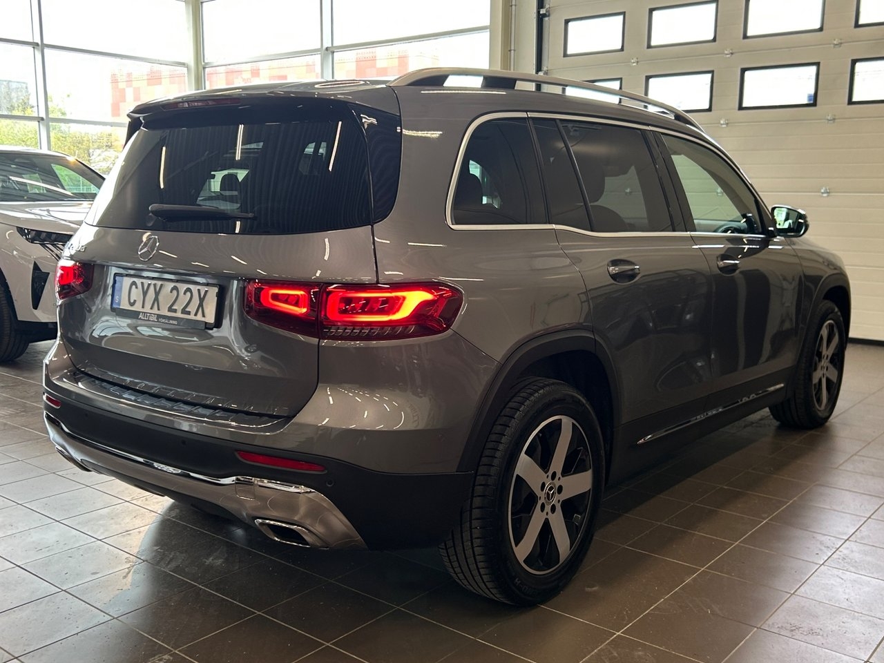 Mercedes-Benz GLB 2020, bild 7/30