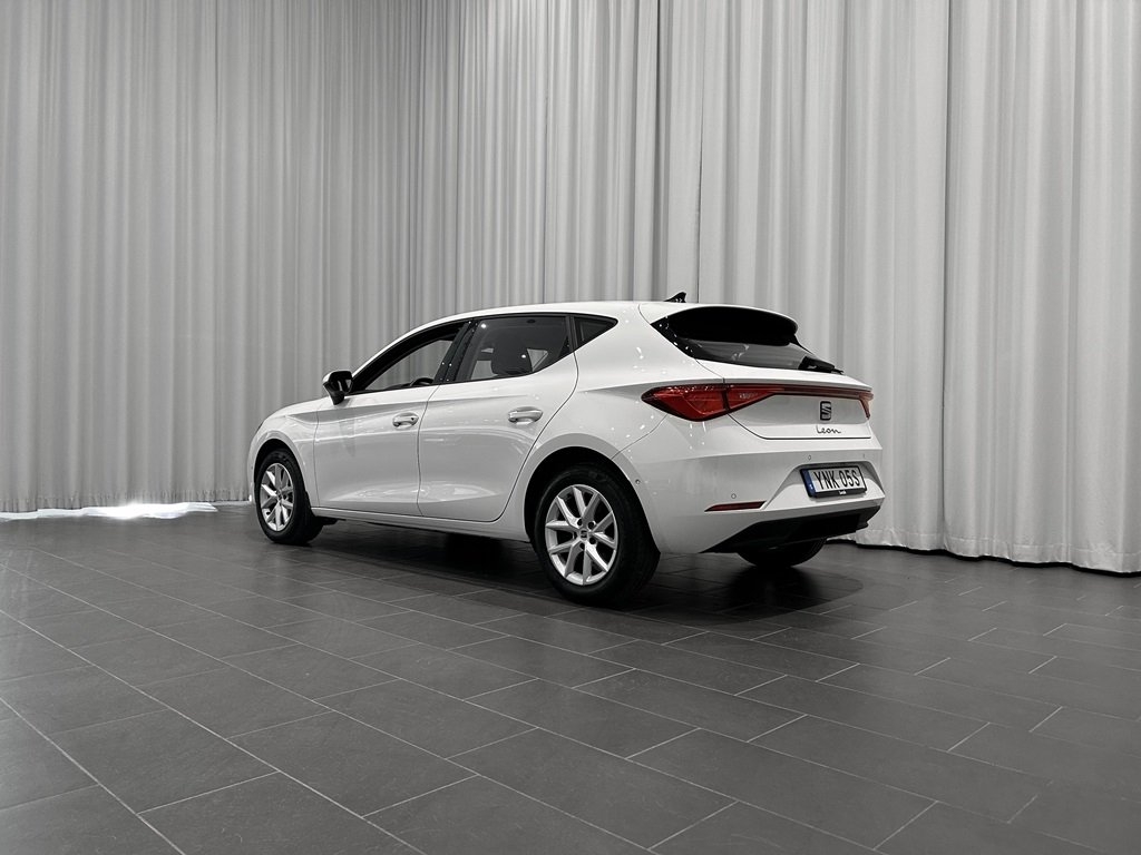 Seat Leon TSI 110hk 2023, bild 3/10