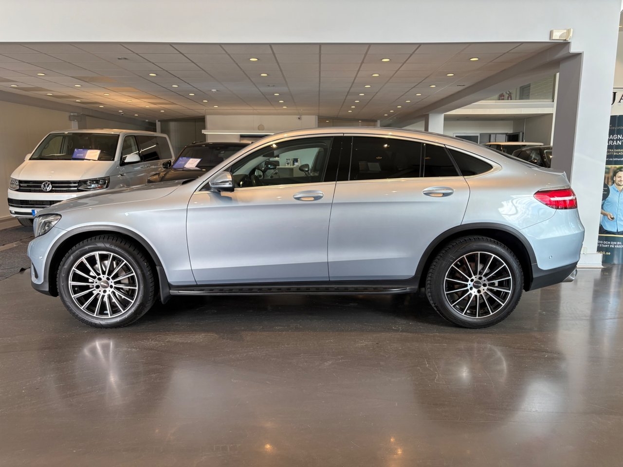Mercedes-Benz GLC 2017, bild 2/14