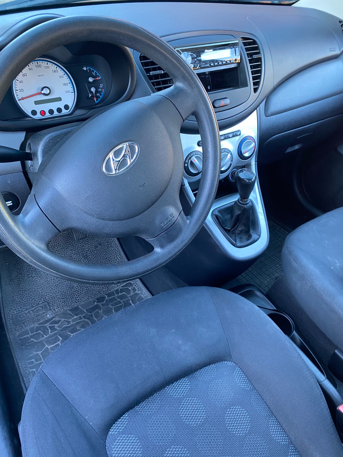 Hyundai i10 2009, bild 3/3