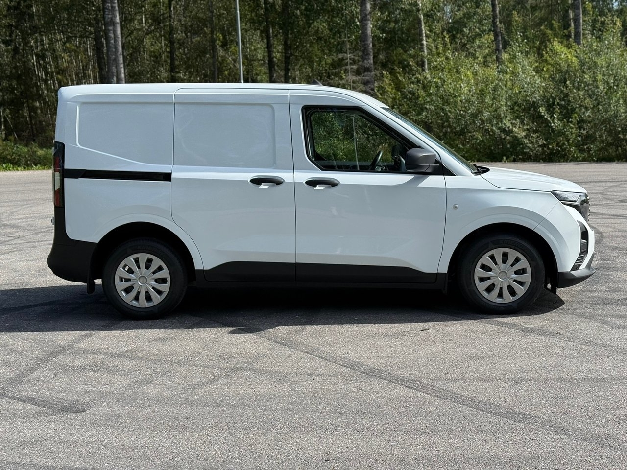 Ford Transit Courier 2024, bild 6/10
