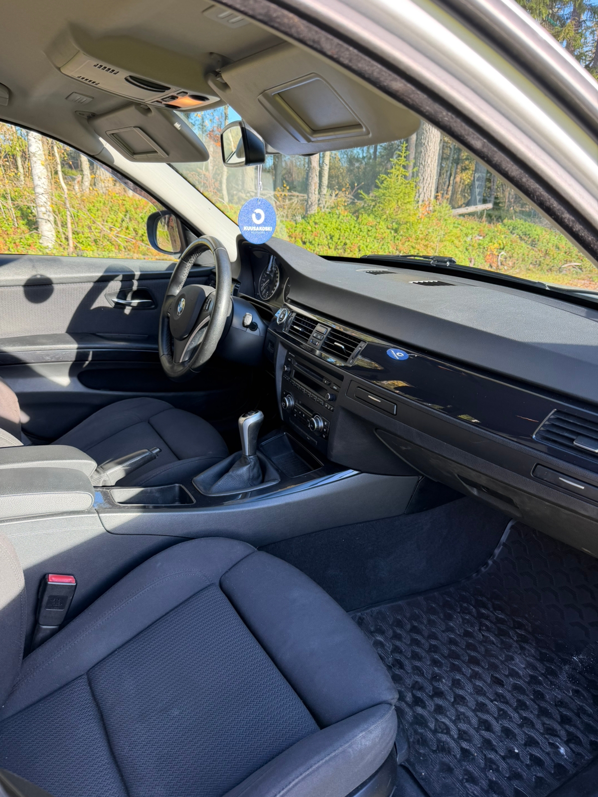BMW 320 d Touring Manuell 2010, bild 7/10