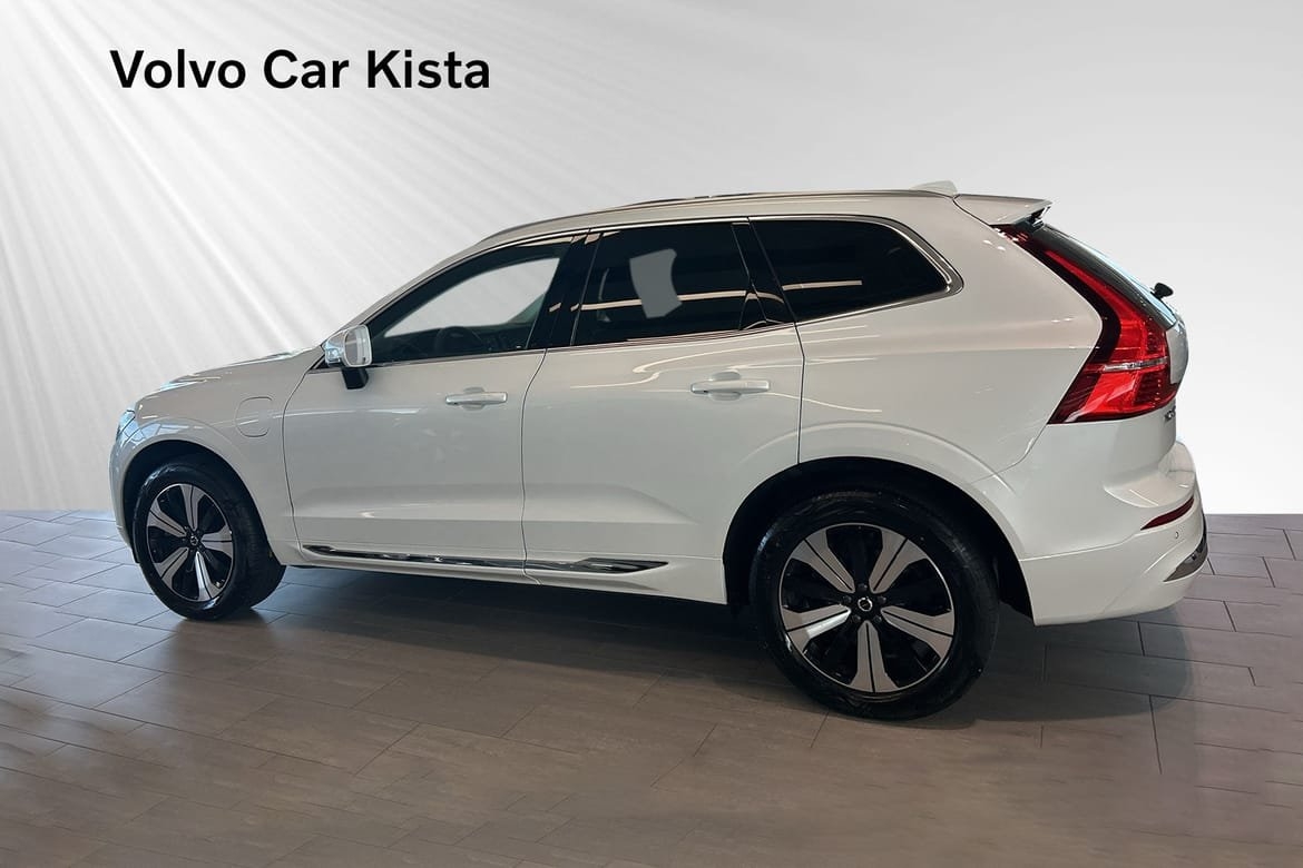 Volvo XC60 T6 Plus Bright Edition 2025, bild 3/38