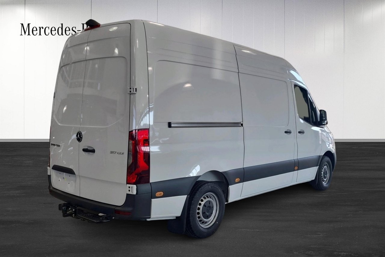 Mercedes-Benz Sprinter 2025, bild 4/10