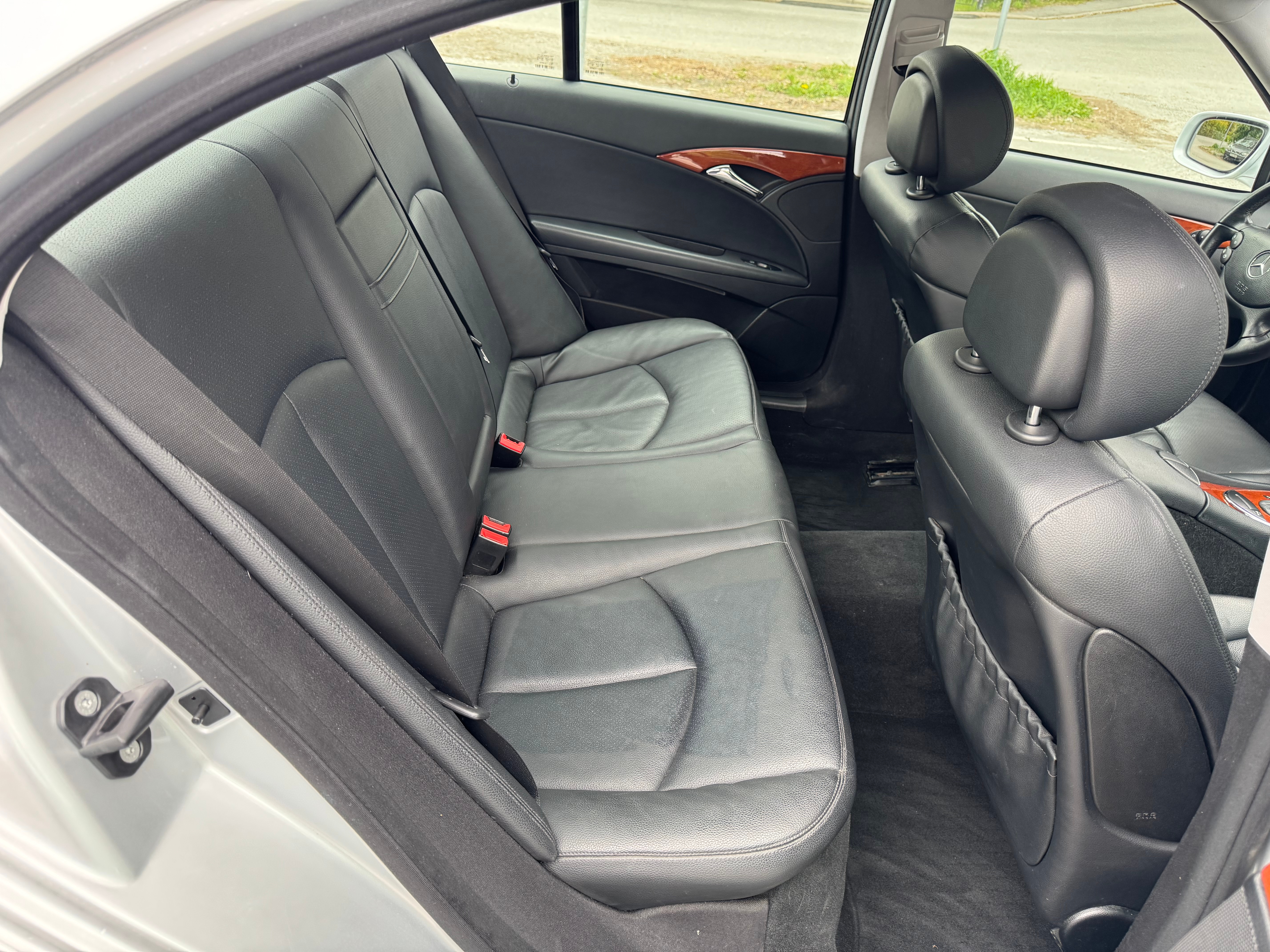 Mercedes-Benz E 220 CDI 5G-Tronic 2008, bild 7/7