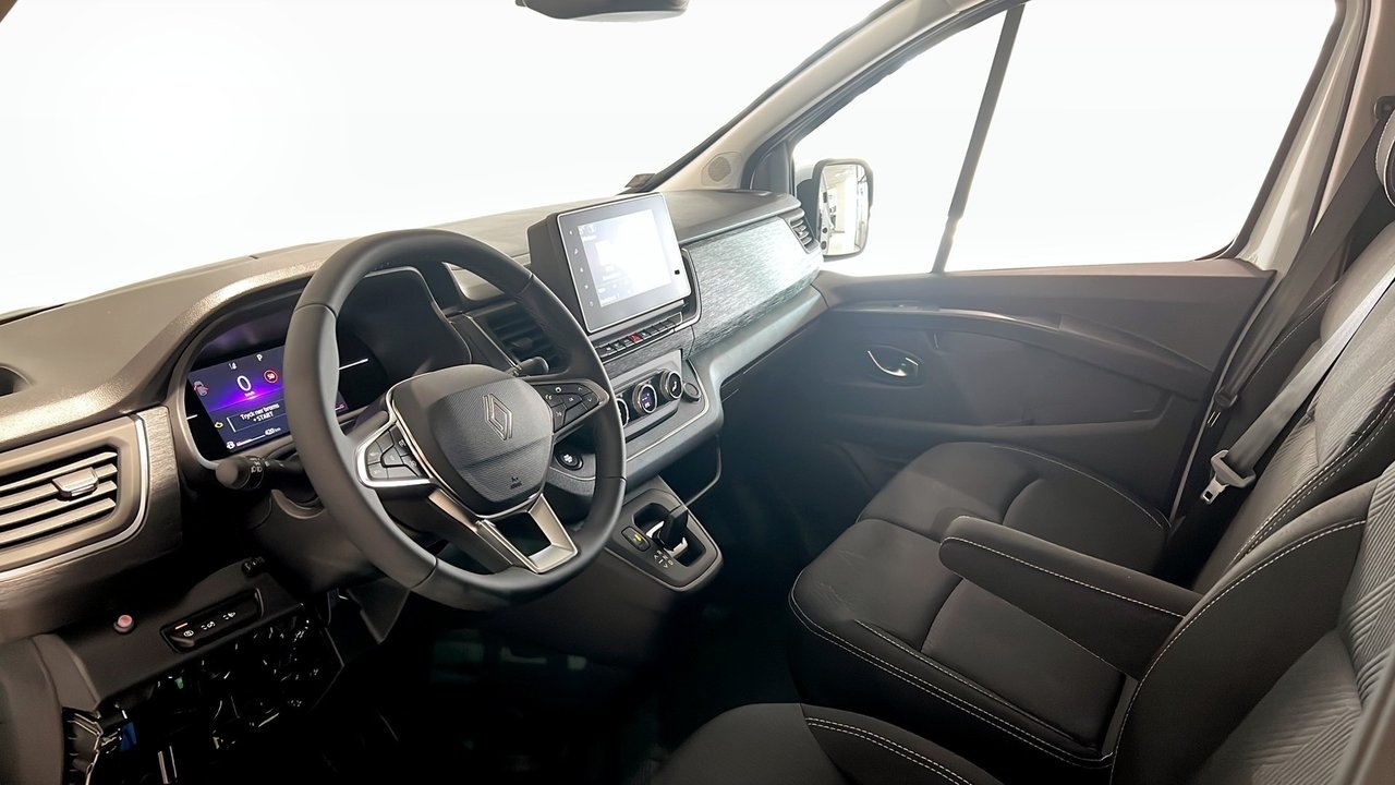 Renault Trafic 2026, photo 6/9