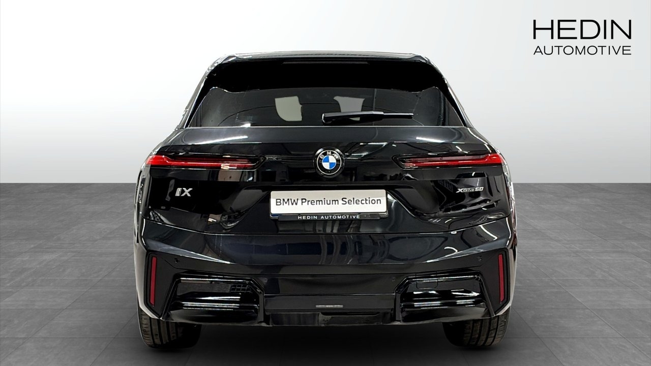 BMW iX xDrive 60 M Sport Fully Charged 2026, kuva 7/10