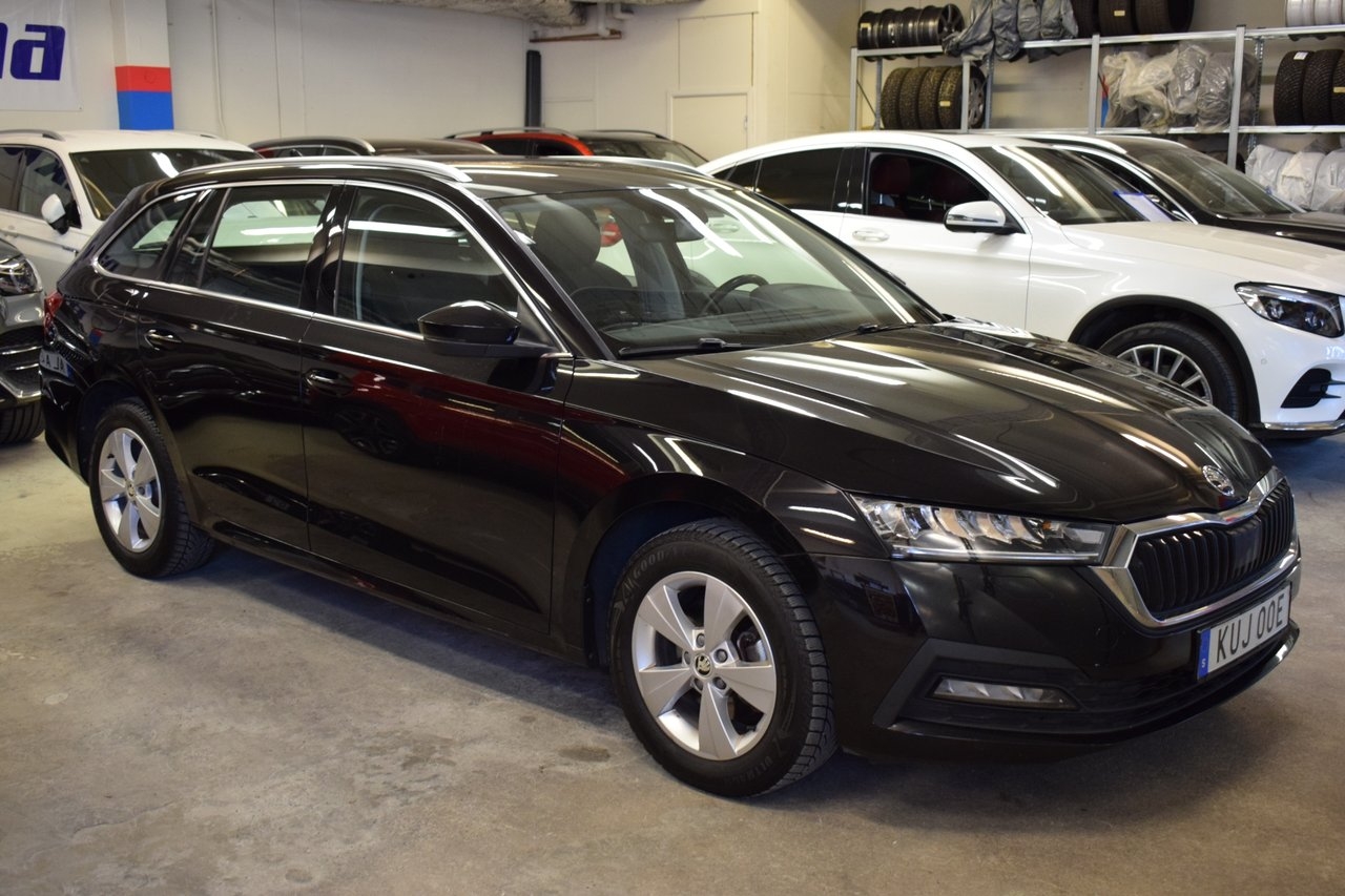 Skoda Octavia 2023, bild 2/10