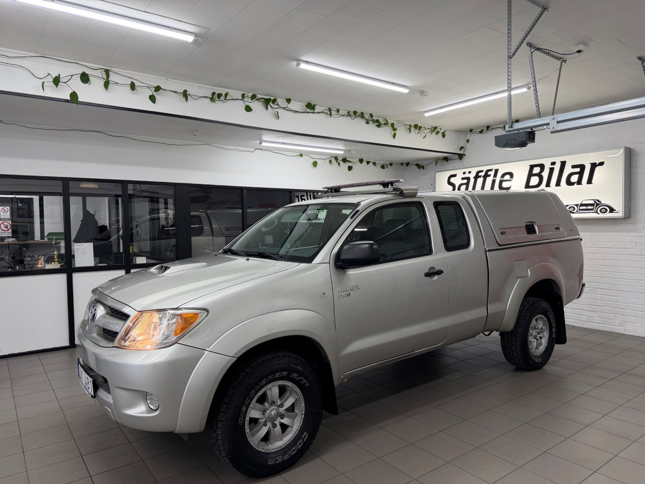 Toyota HiLux Extra Cab 2.5 4x4 120hk 2007, bild 3/10
