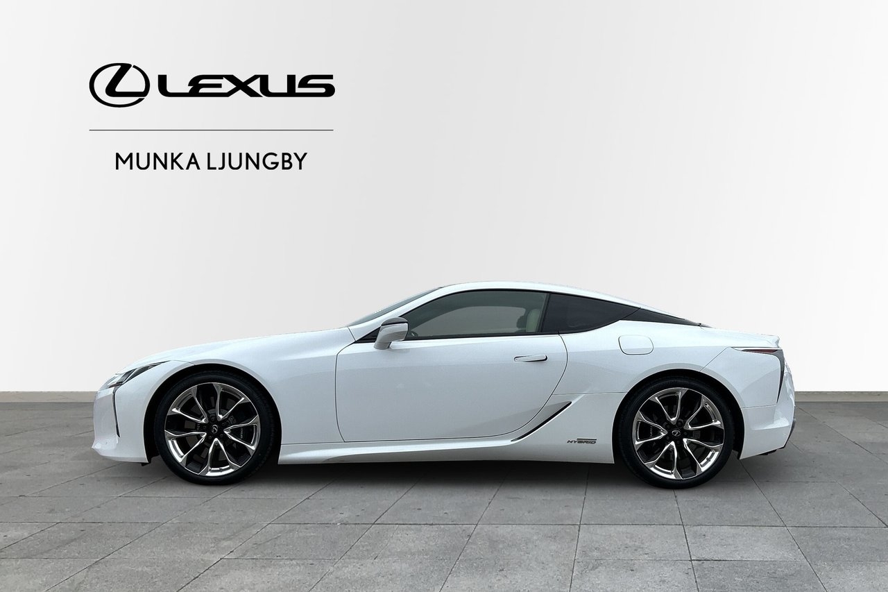 Lexus LC 500h 3.5 V6 Launch Edition 2017, bild 3/10