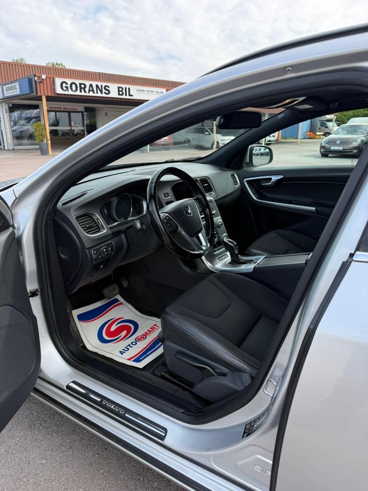 Volvo V60 2016, bild 7/9