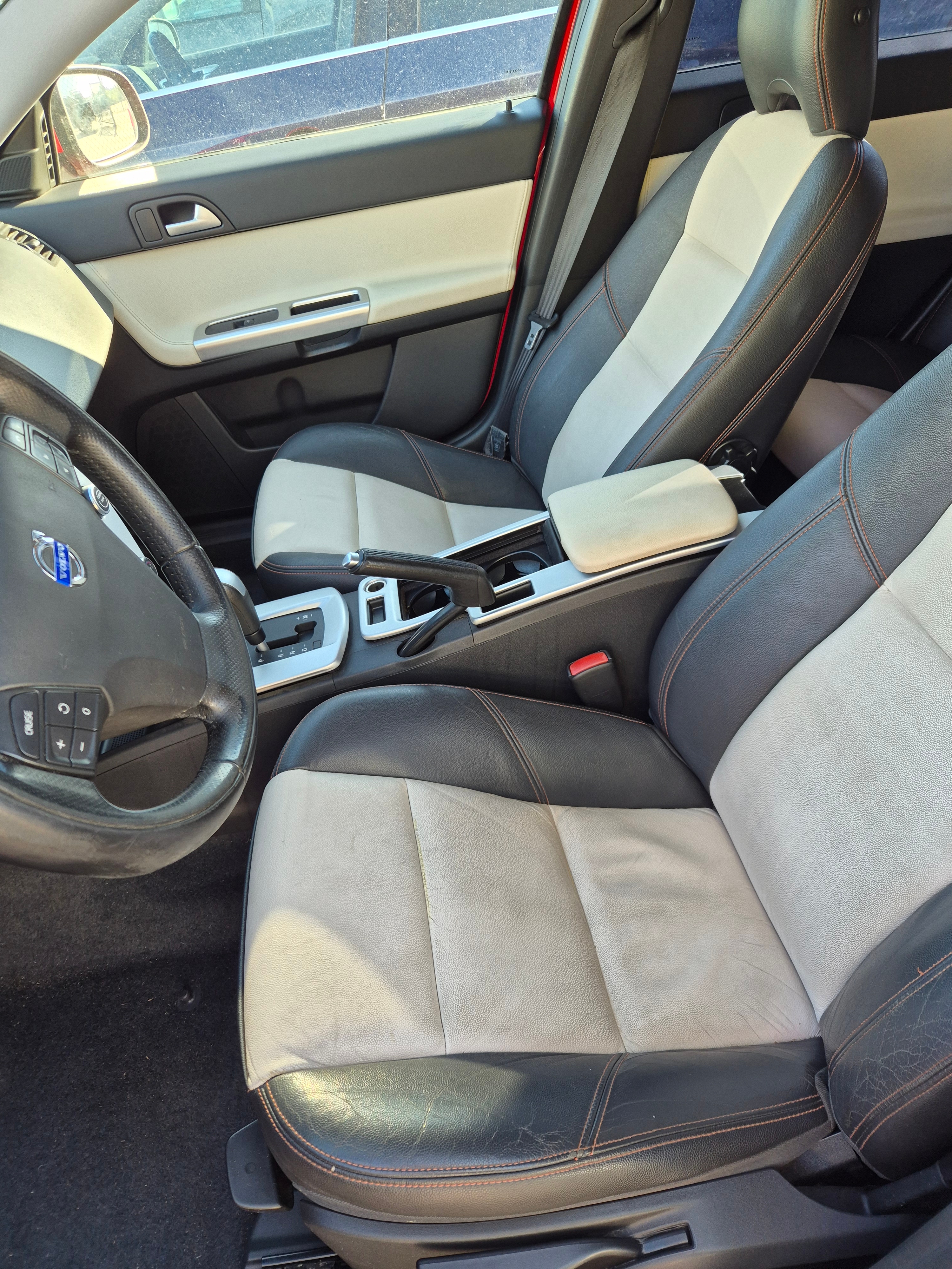 Volvo V50 D3 Geartronic Classic 2012, bild 3/6