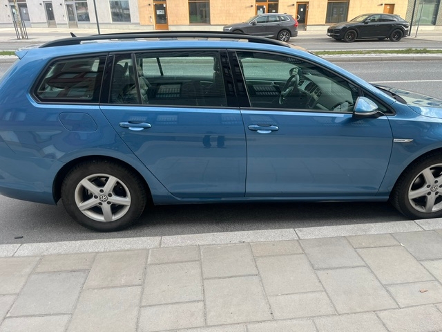 Volkswagen Golf 1.4 TGI 2016, photo 2/10