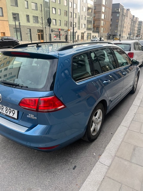 Volkswagen Golf 1.4 TGI 2016, photo 3/10