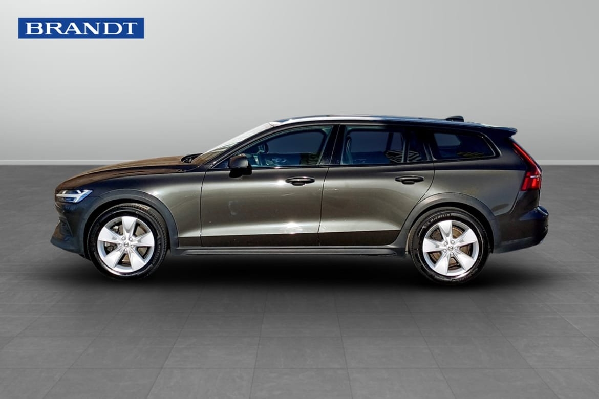 Volvo V60 Cross Country 2021, bild 3/9