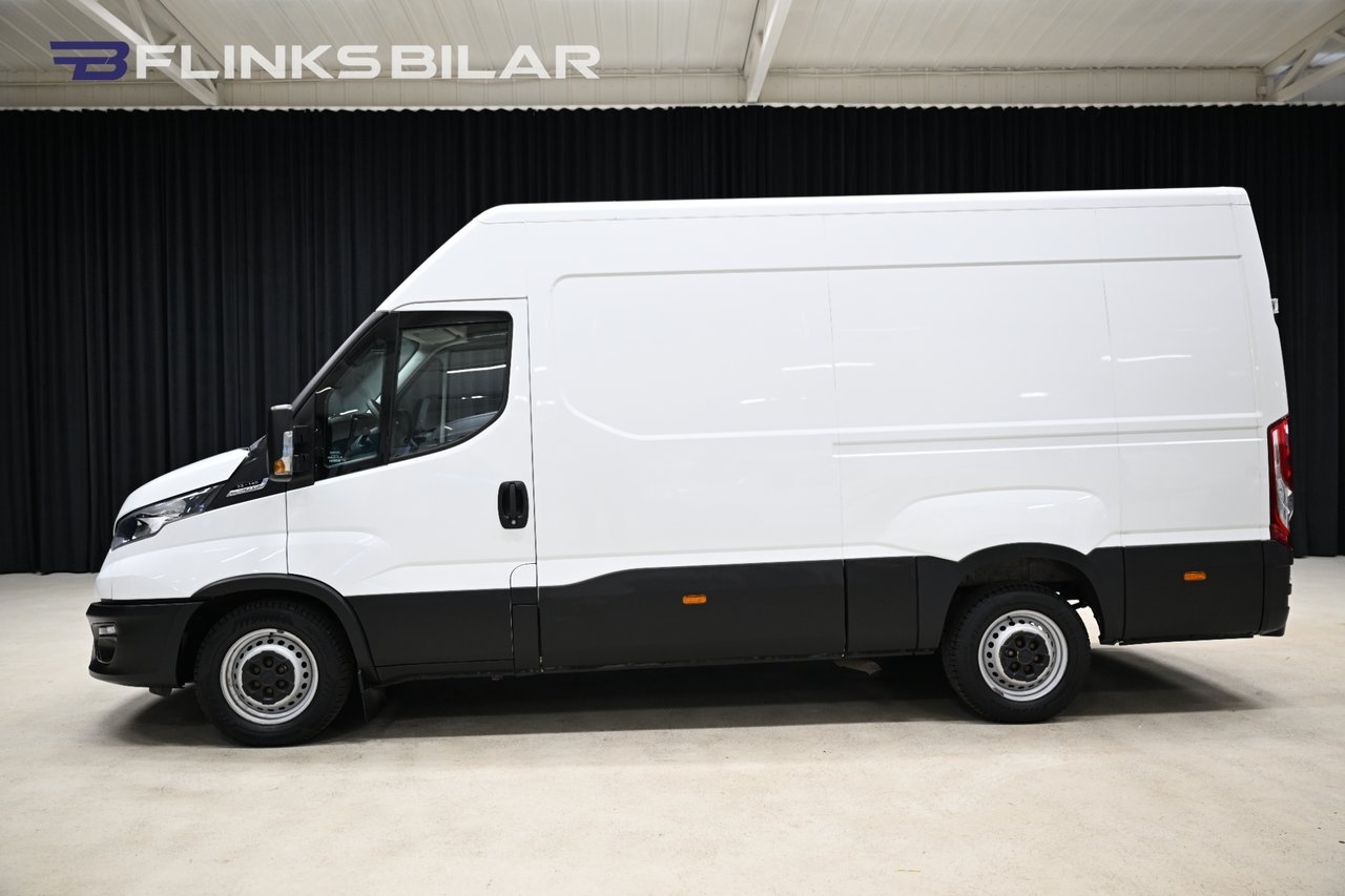 Iveco Daily 136HK L3H2 Automat 2023, bild 2/10