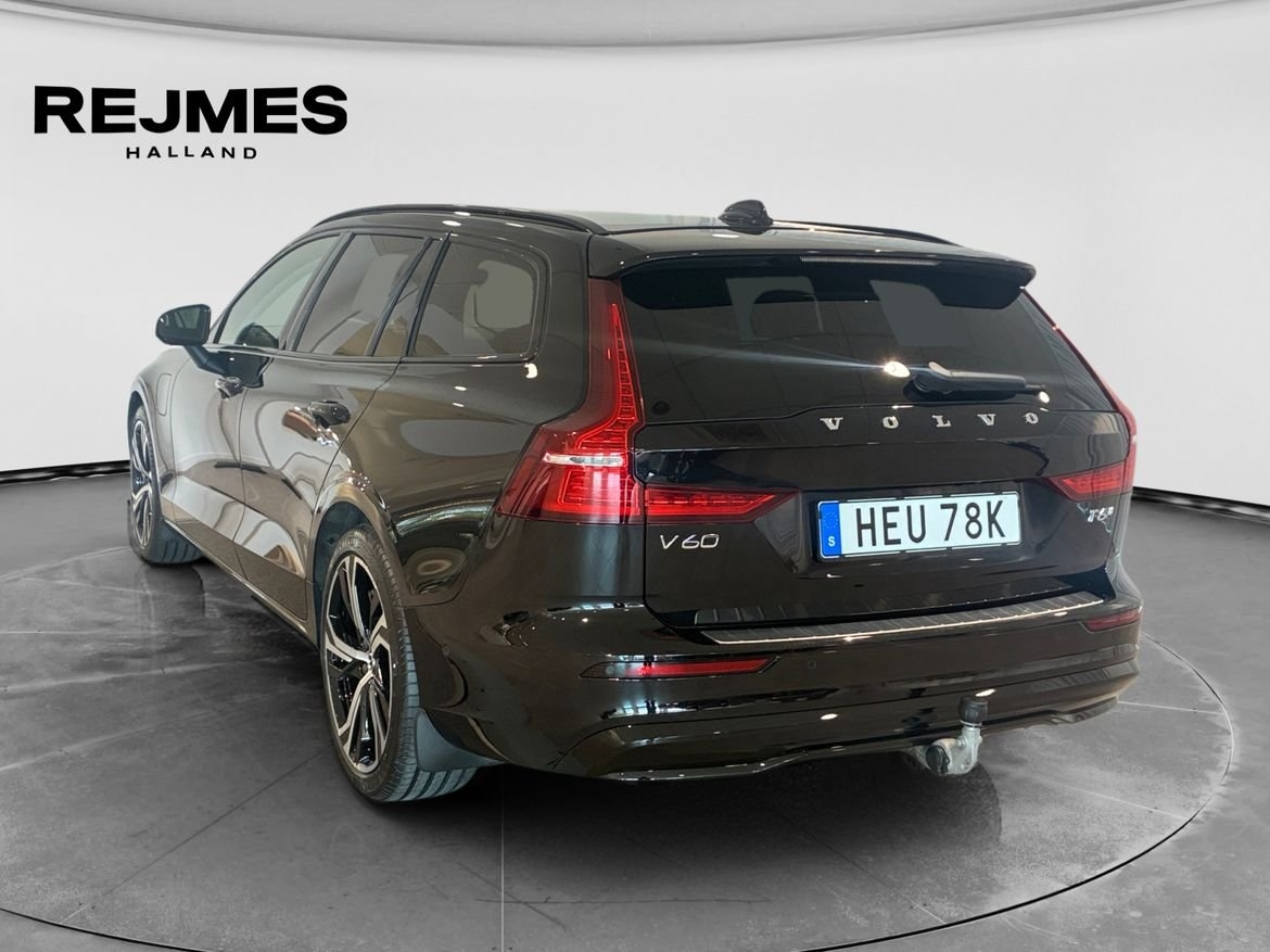 Volvo V60 T6 Plus Dark Nordic Edition 2026, bild 2/10