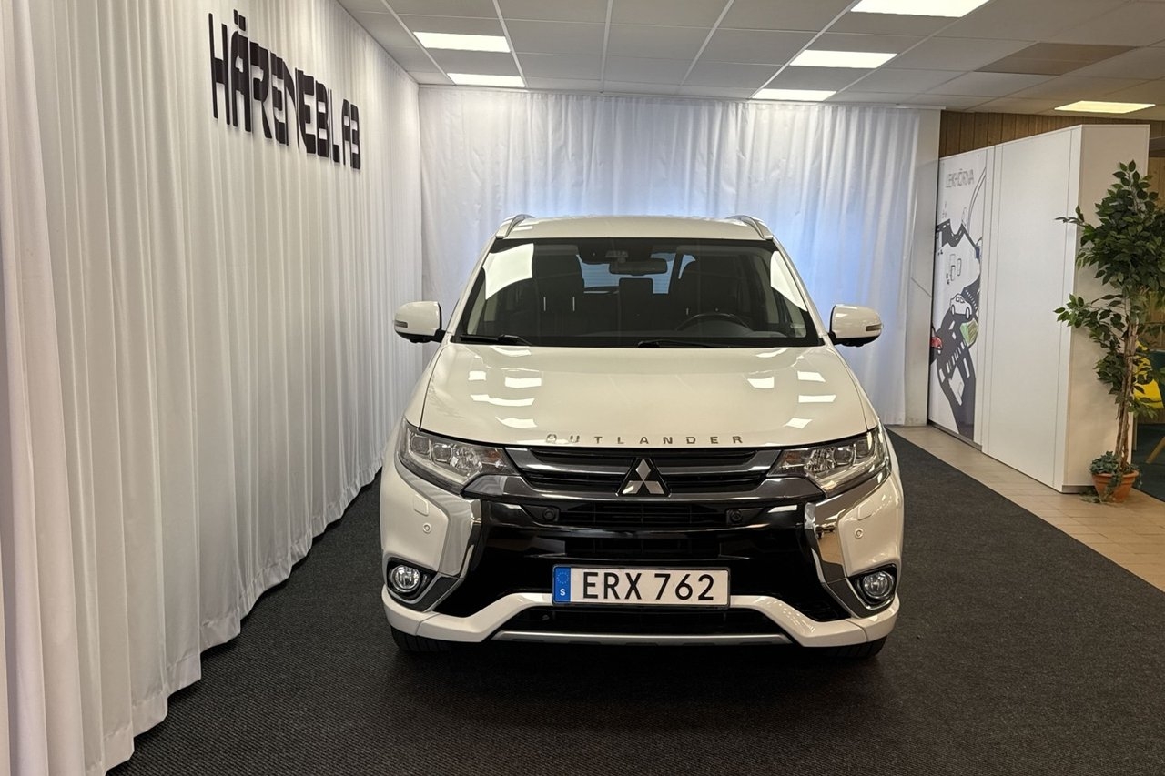 Mitsubishi Outlander 2018, bild 2/8