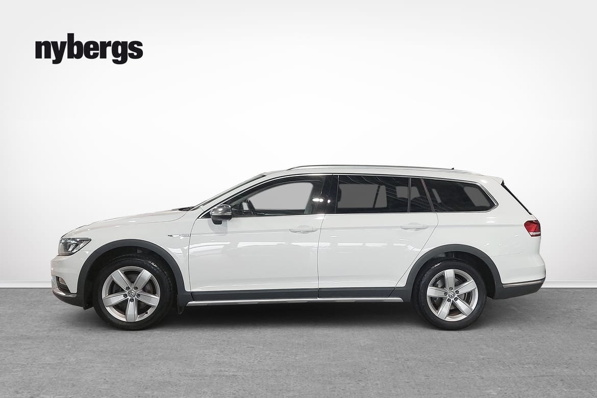 Volkswagen Passat Alltrack 2.0 TDI 2017, bild 2/10