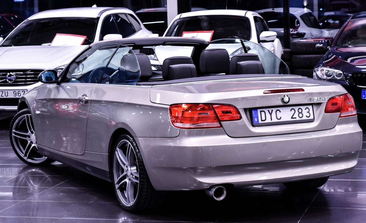 BMW 330 d Convertible Euro 4 2008, bild 3/14