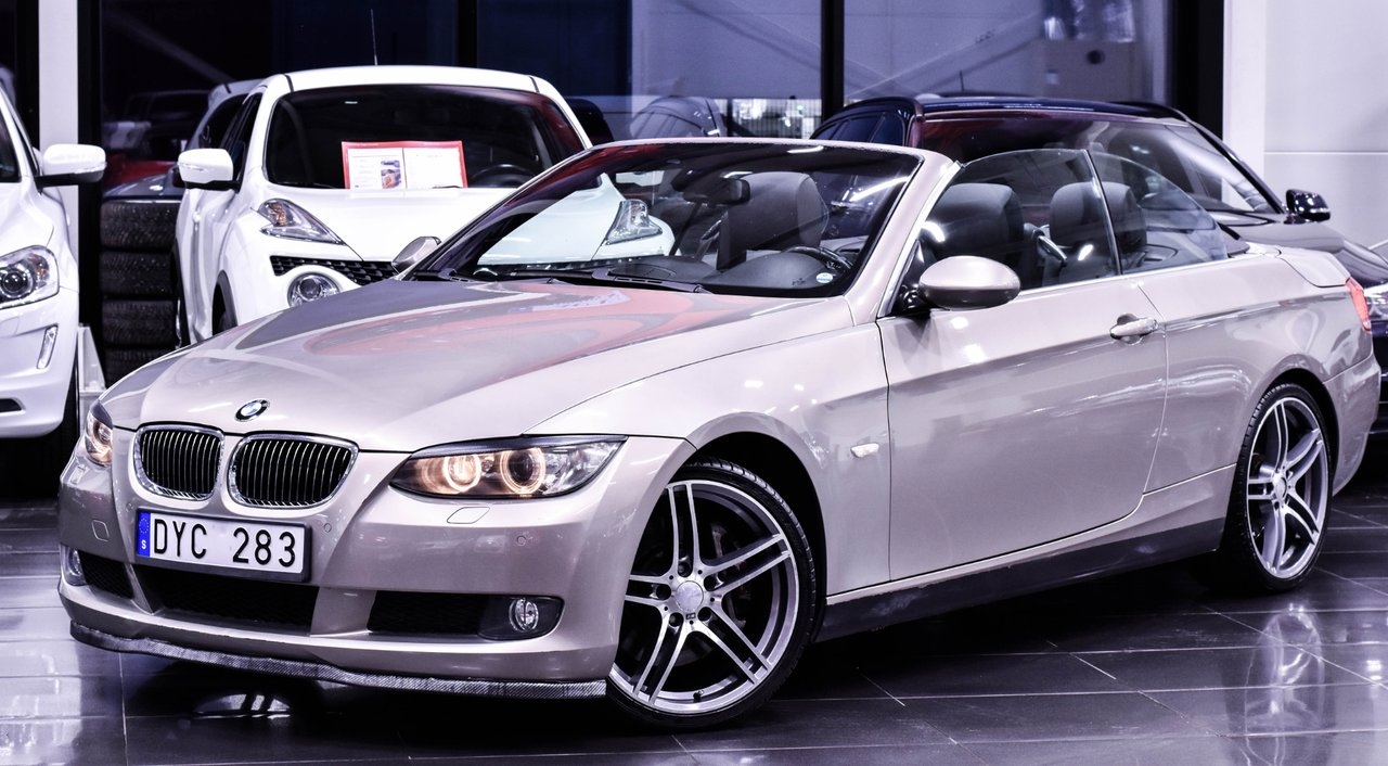 BMW 330