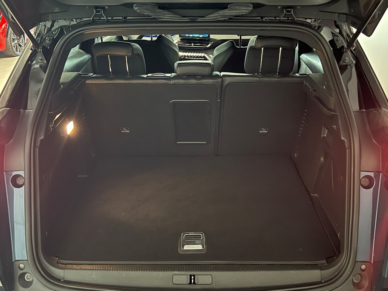 Peugeot 3008 2022, bild 6/23