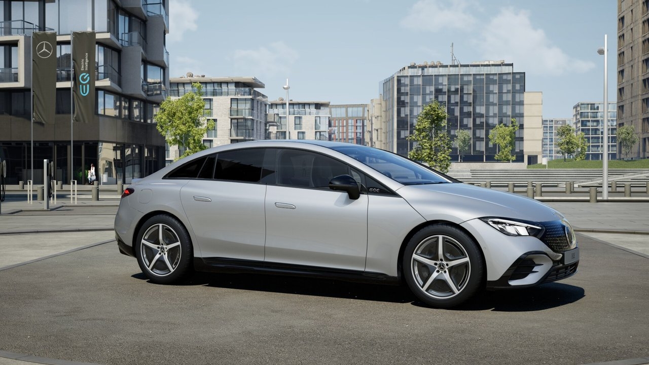 Mercedes-Benz EQE