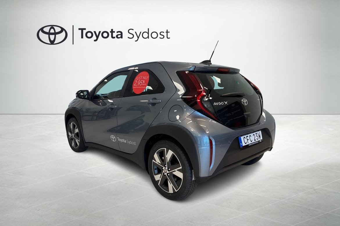 Toyota Aygo X Hybrid 5d 2026, bild 2/10