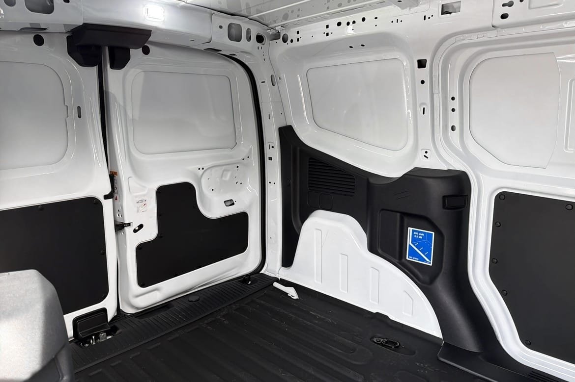 Ford Transit Courier 2026, photo 6/10