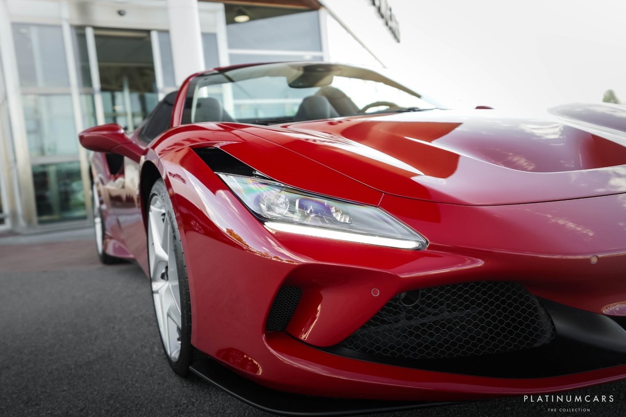Ferrari F8 Spider 2021, bild 6/10
