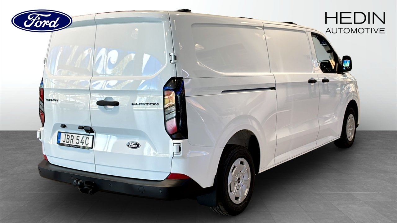 Ford Custom 2026, bild 2/9