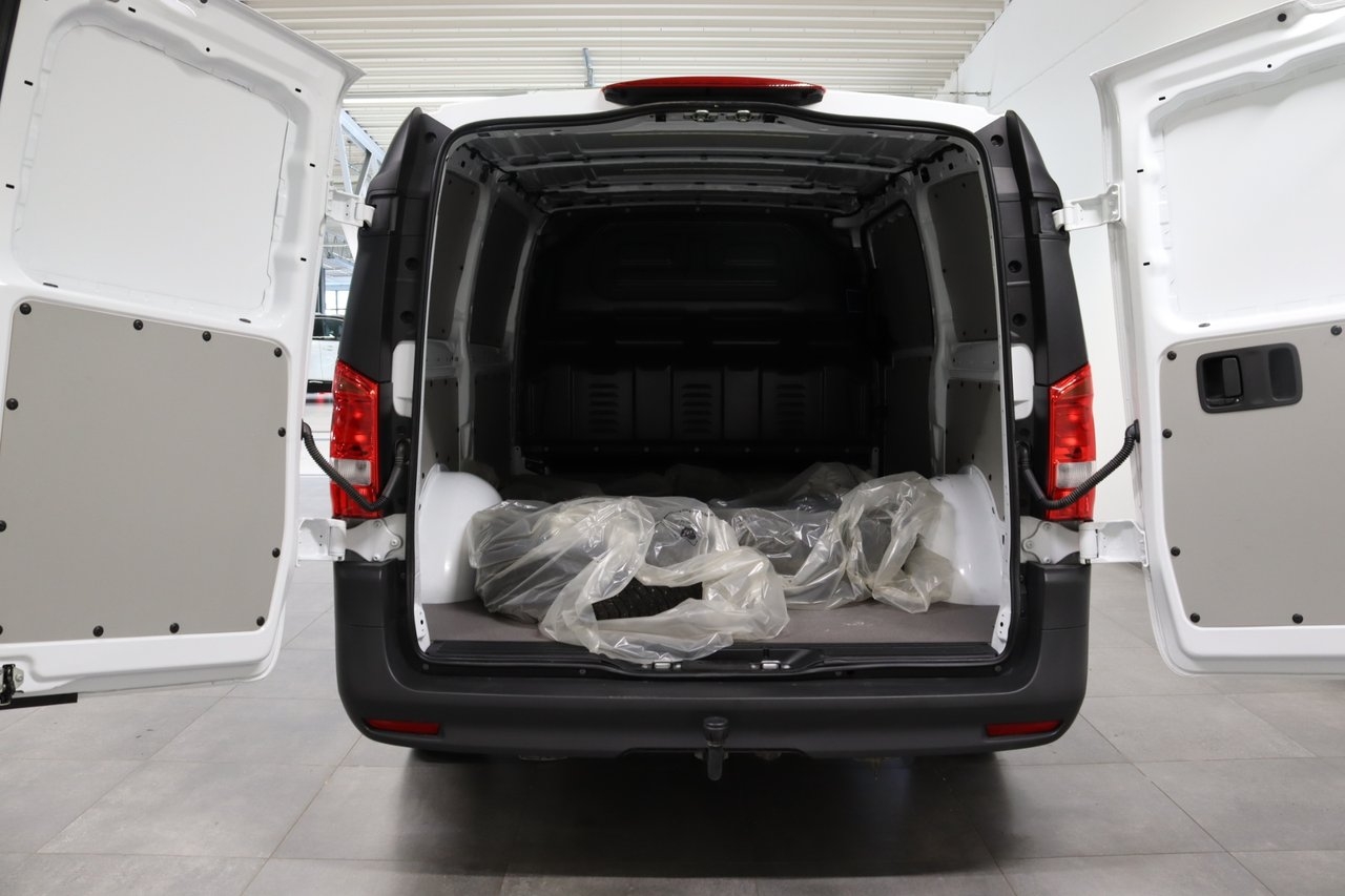 Mercedes-Benz Vito 2025, bild 6/20