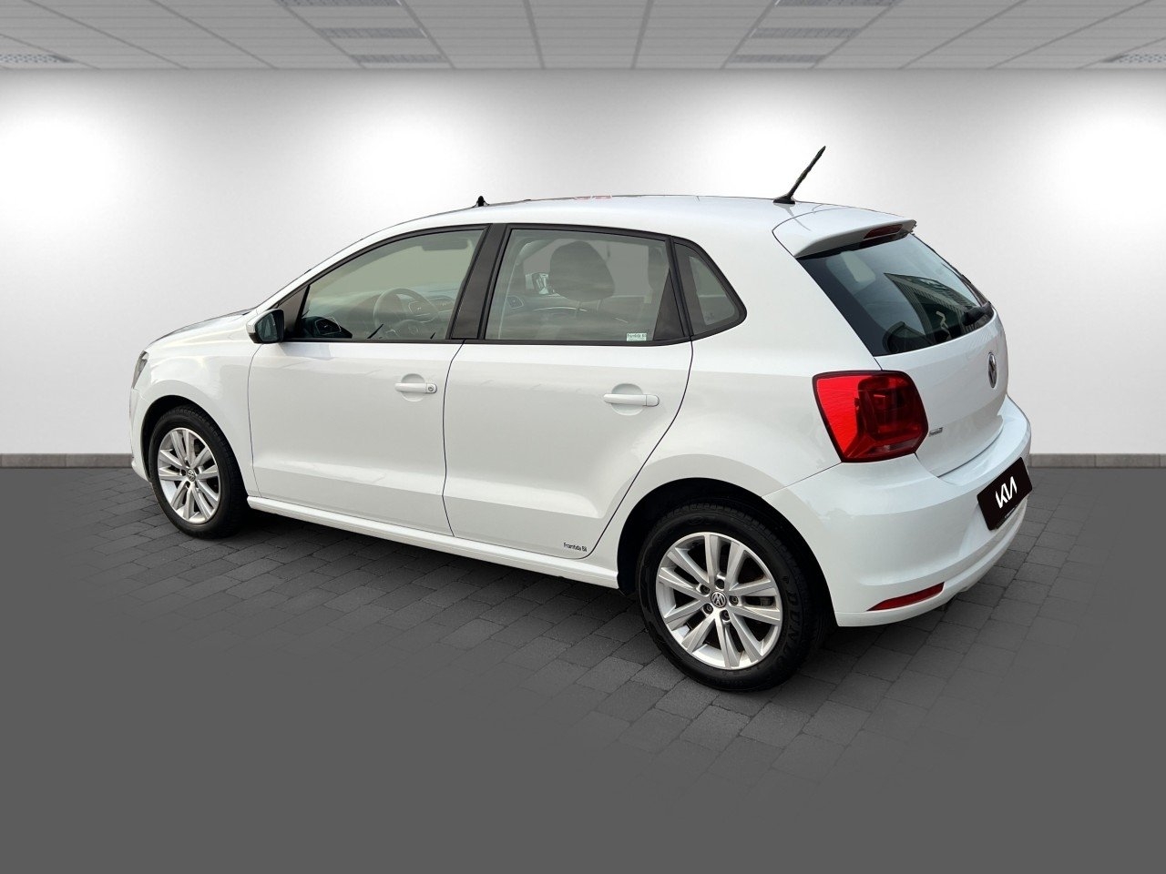 Volkswagen Polo 2016, bild 6/18