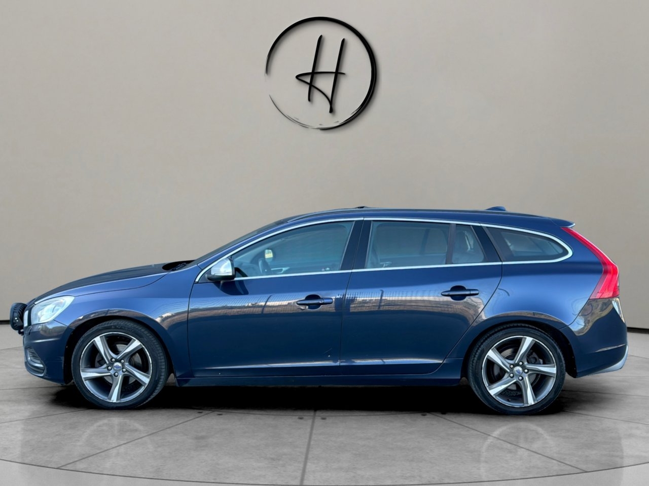 Volvo V60 2013, kuva 4/10