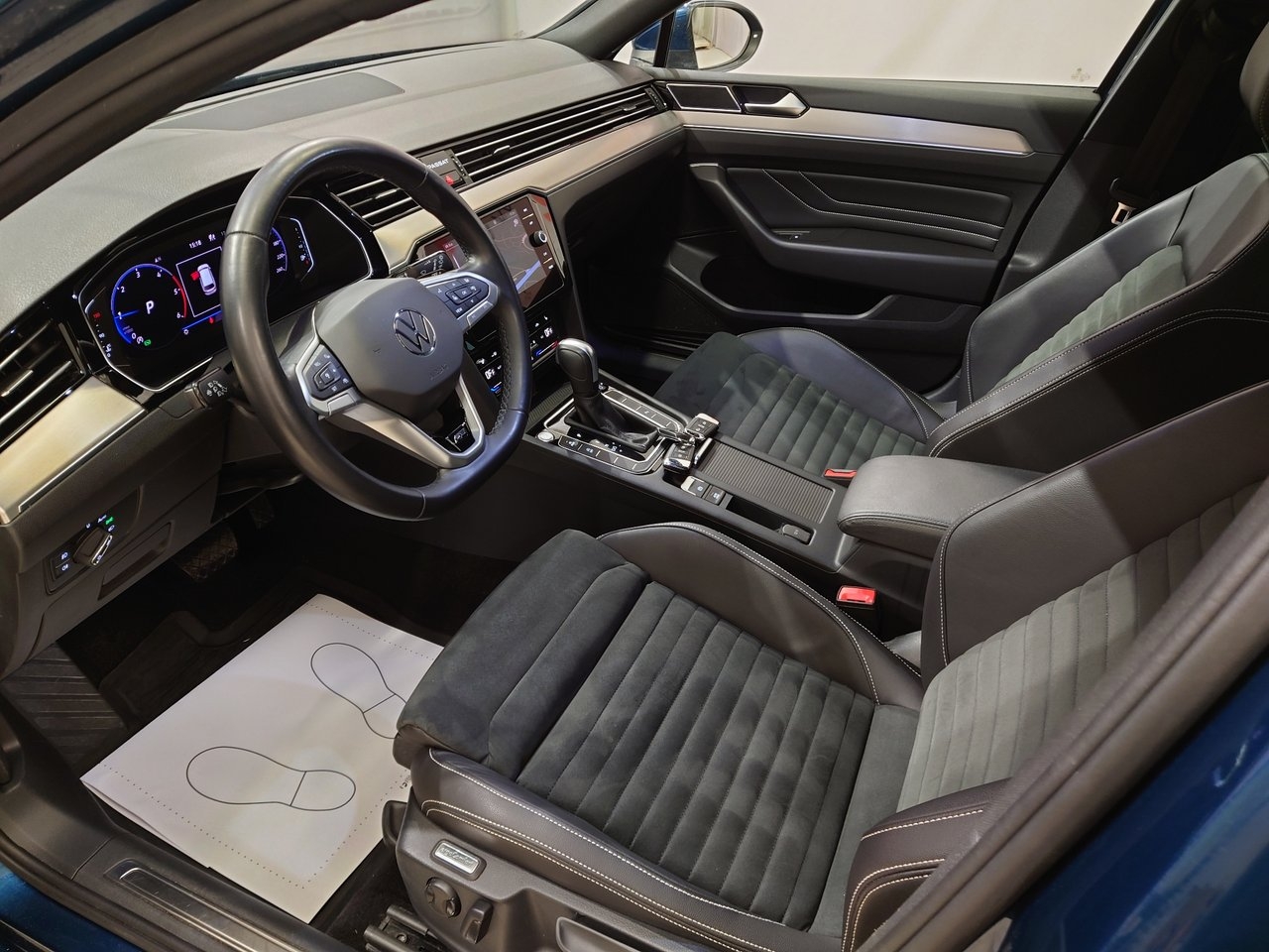 Volkswagen Passat 2021, bild 7/10