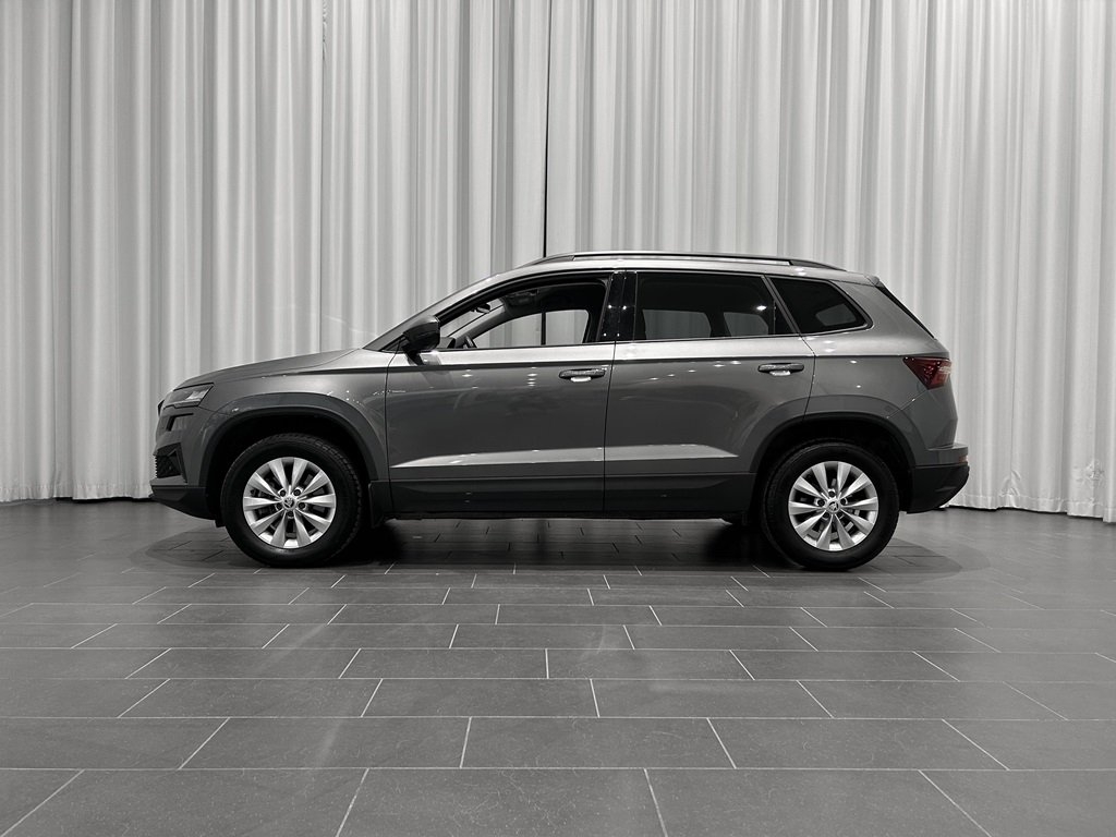 Skoda Karoq TSI 150hk DSG 2025, kuva 2/10