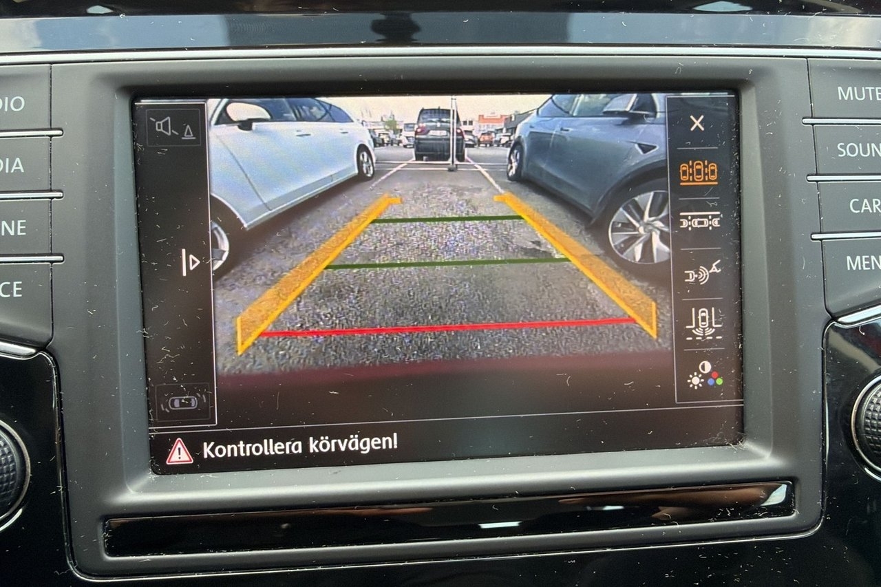 Volkswagen Passat 2016, bild 7/7