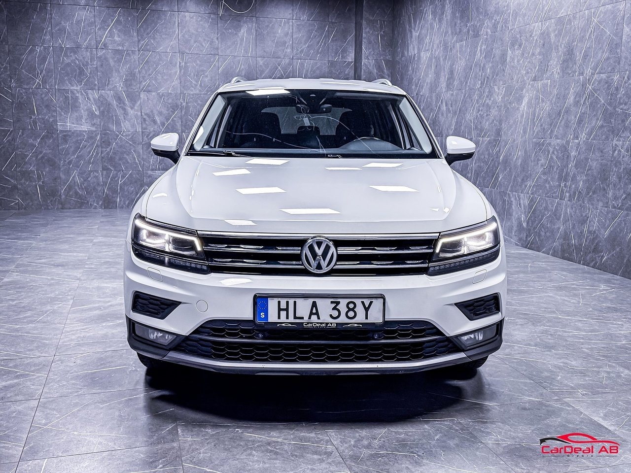 Volkswagen Tiguan Allspace 2021, bild 2/10