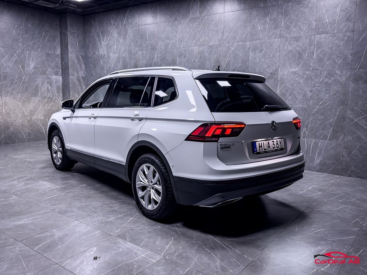 Volkswagen Tiguan Allspace 2021, bild 5/10