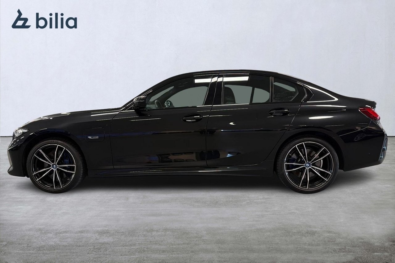 BMW 330 e xDrive Sedan M-sport 2023, bild 3/10