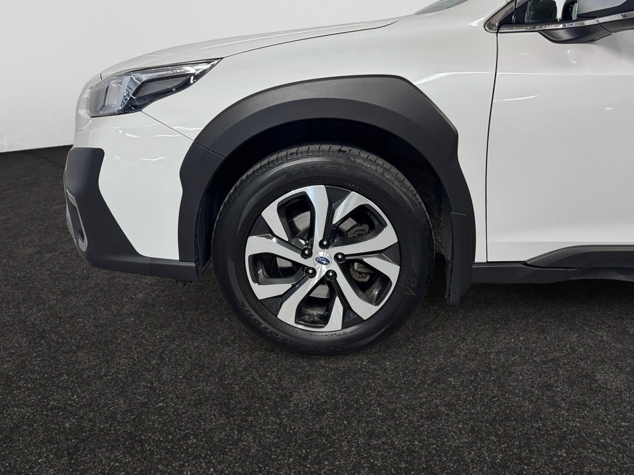 Subaru Outback 2021, photo 7/27