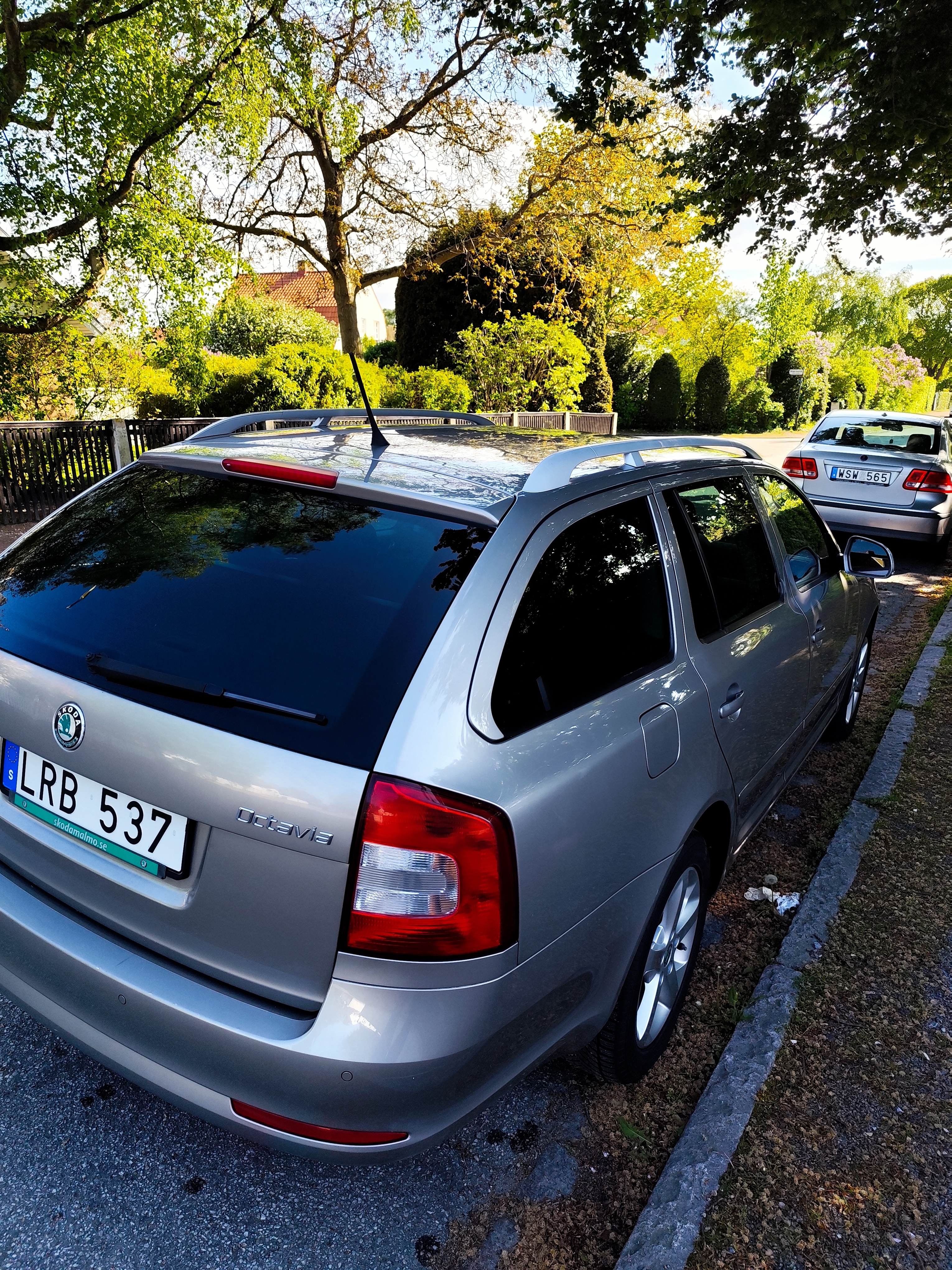 Skoda Octavia Kombi 1.8 TSI Manuell 2011, bild 3/10