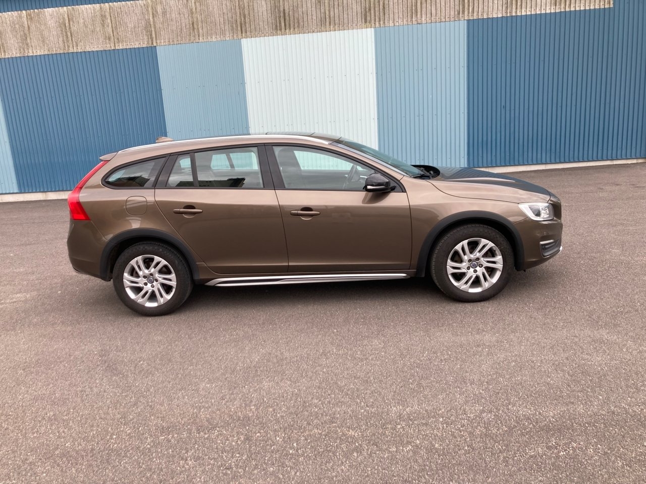 Volvo V60 Cross Country 2016, bild 4/10