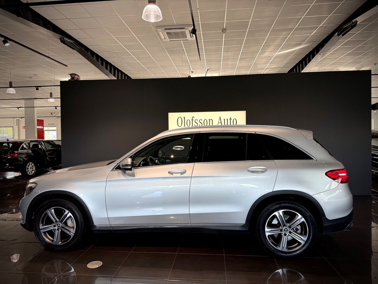 Mercedes-Benz GLC 2018, kuva 2/16